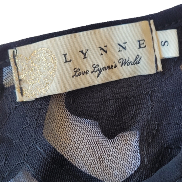 Lynne Top - Picture 10 of 10